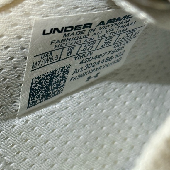 Curry Flow Under Armour Gold Blooded size 7 men - Picture 13 of 15